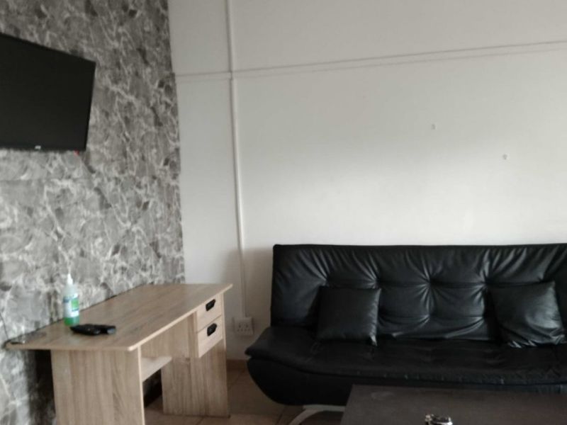 3 Bedroom Sharing Accommodation To Let In Umbilo, Durban - Photo 3