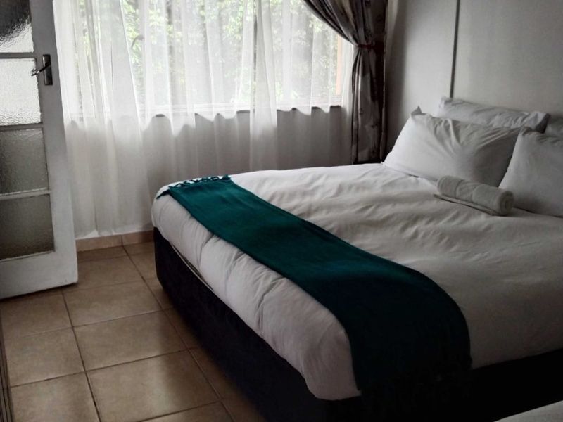 3 Bedroom Sharing Accommodation To Let In Umbilo, Durban - Photo 4