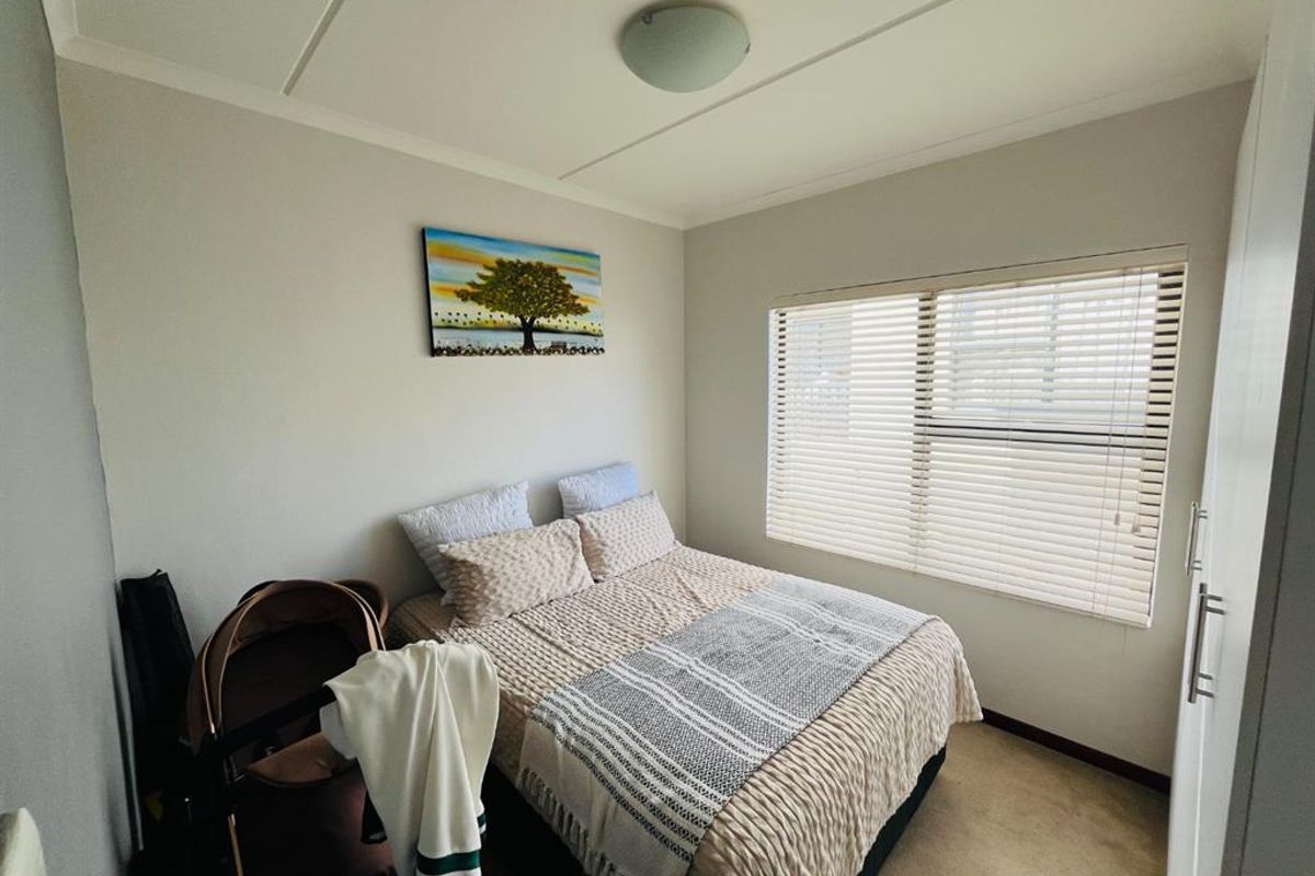 Chic Erand Gardens Flat for Rent - Photo 3