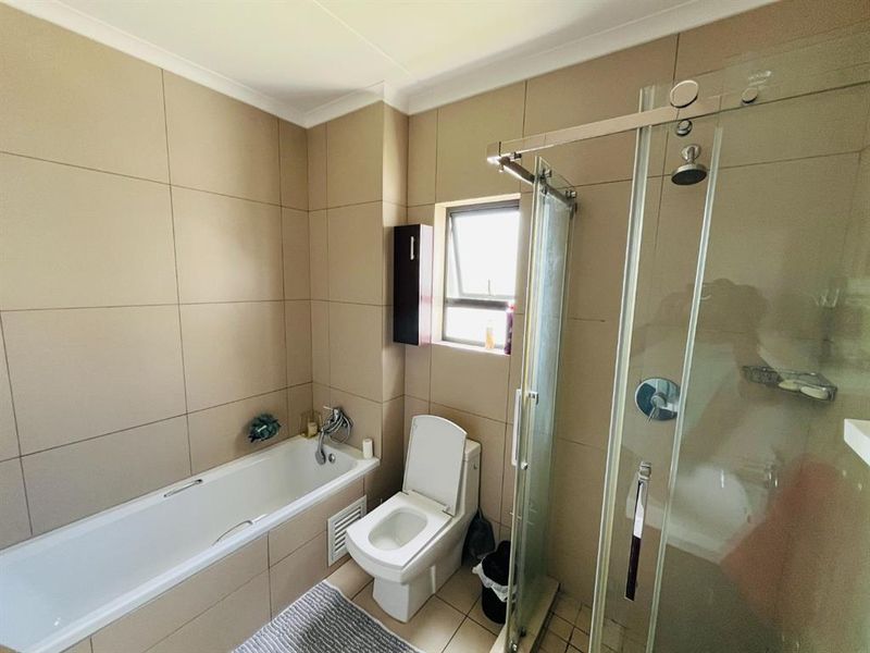 Chic Erand Gardens Flat for Rent - Photo 7