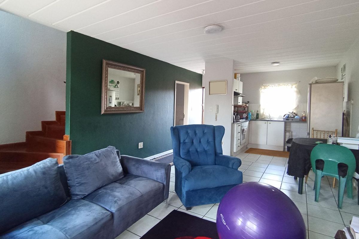 2-Bedroom Apartment with Balcony in San Pablo – Ideal Investment or First Home! - Photo 3