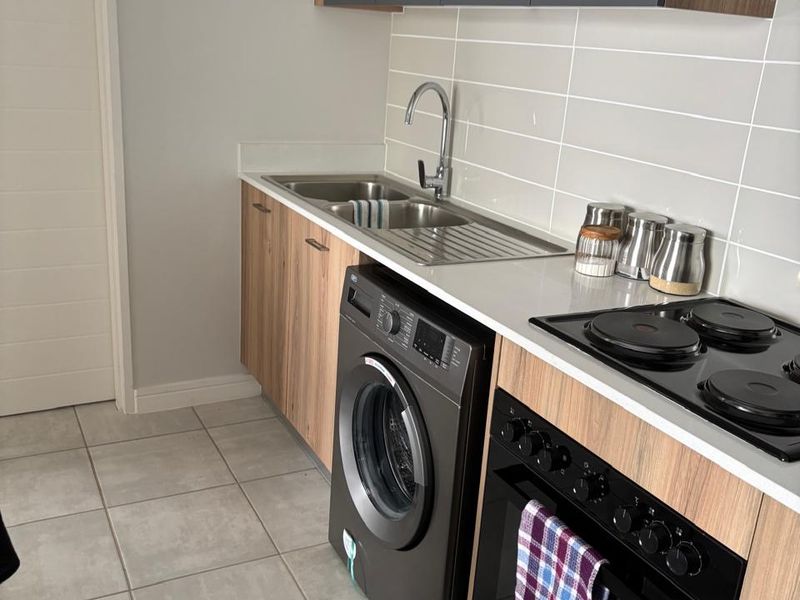 ONE BEDROOM AND ONE BATHROOM - Photo 8