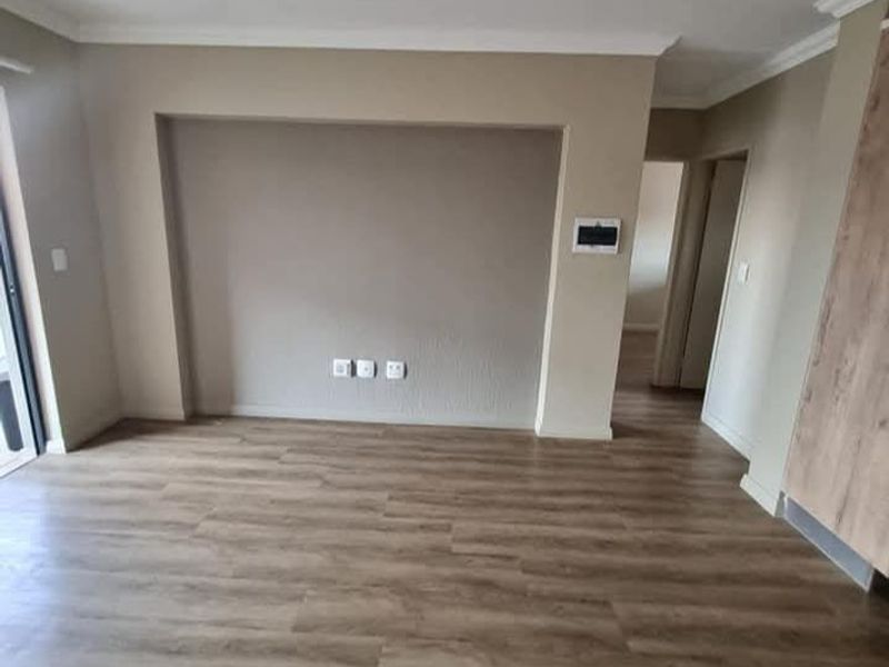 Modern 2-Bedroom Apartment in Roodepark Eco Estate - Photo 5
