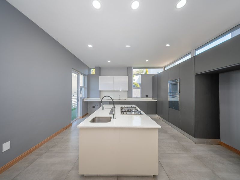 Ultra Modern Family Home with Pool in Thornvalley Estate - Photo 8
