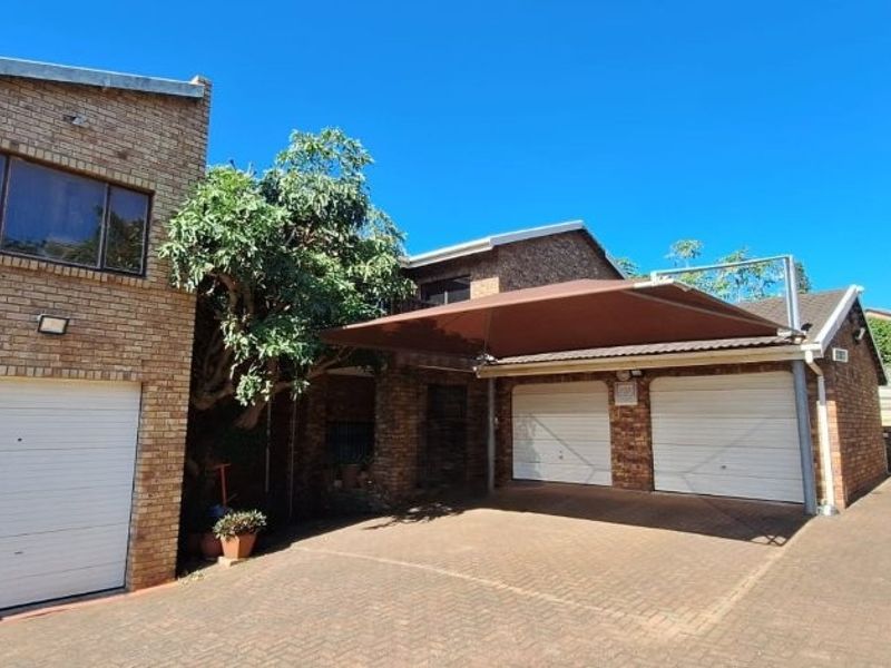 5 Bedroom House In Southport With Sea Views - Photo 1
