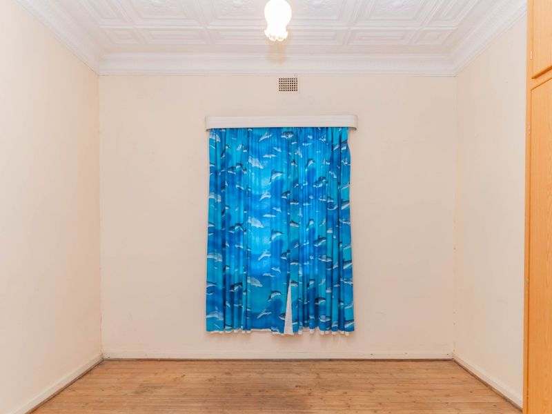 Centrally located Home For Sale.... - Photo 10