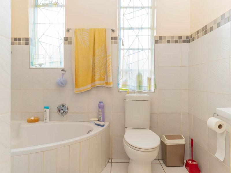 Centrally located Home For Sale.... - Photo 2