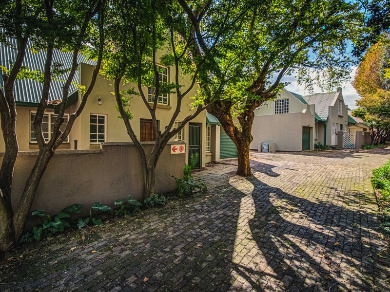 A Little Treasure in Glen Marais   - Photo 1