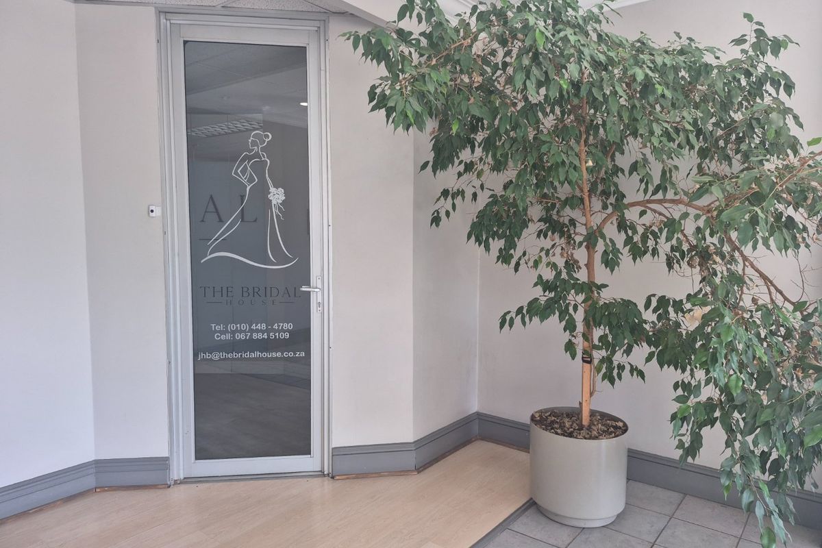 Bryanston Office Space with Generator, Water Backup & 24/7 Security - Photo 3
