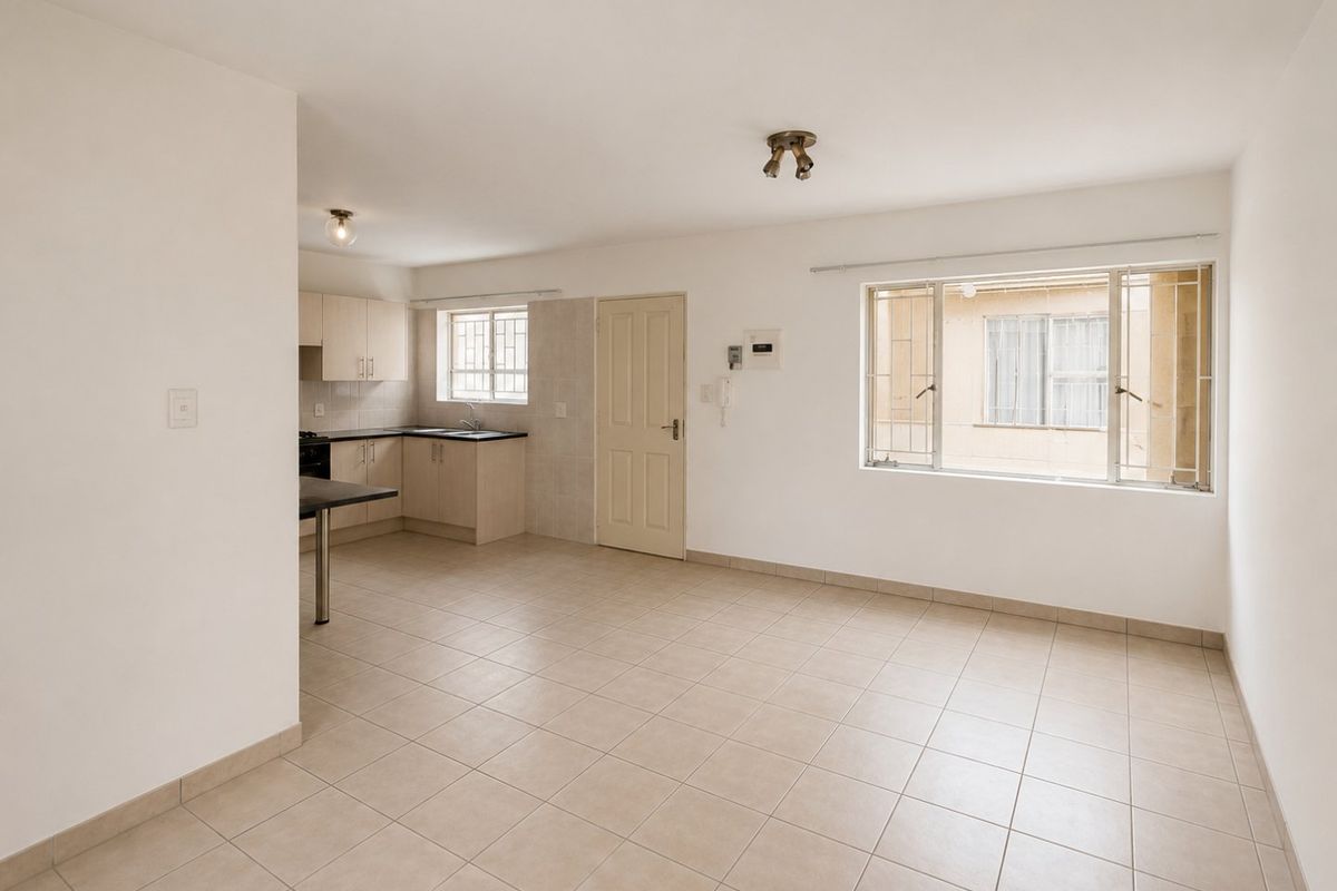 Bright Edenvale flat with open plan living situated close to Amenities! - Photo 3