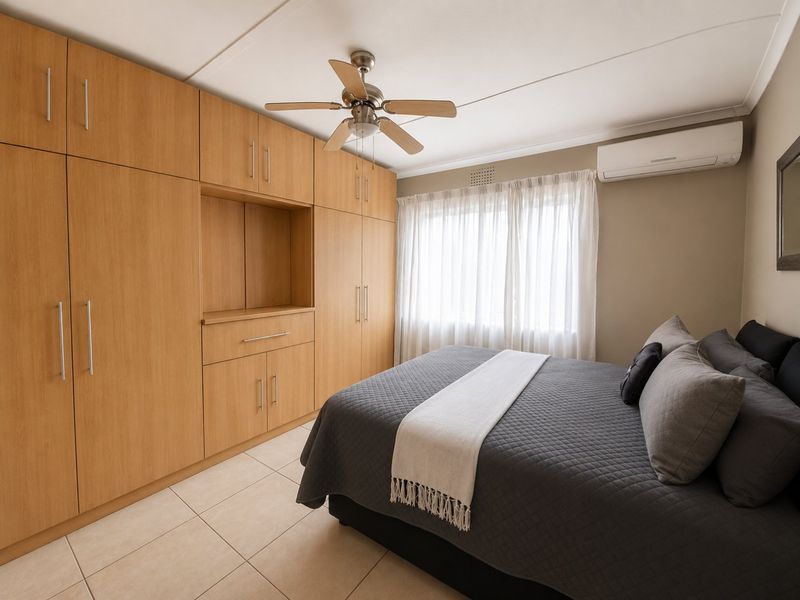 Klopperpark family home with granny flat bliss - Photo 6