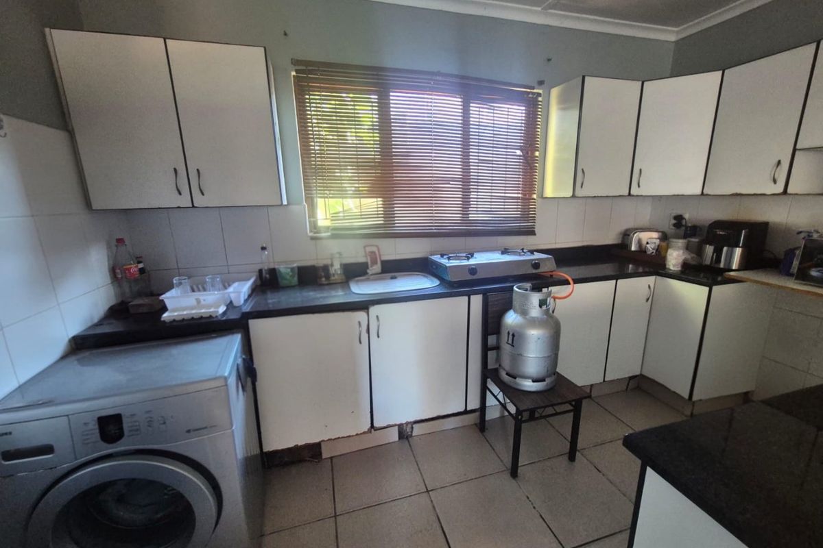 1.5 bedroom granny cottage in Fynnland R7000pm - Photo 5