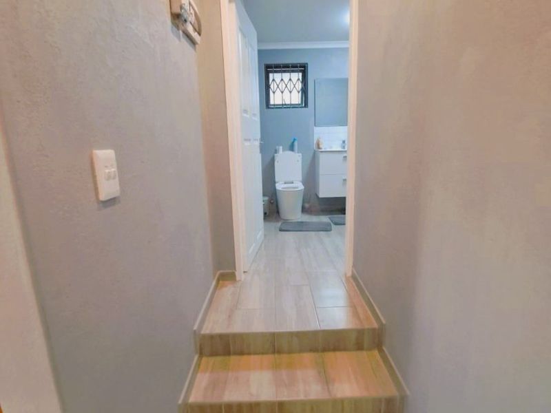 REAL ESTATE SERVICES INVITES YOU TO A STYLISH NEW APARTMENT  - Photo 10