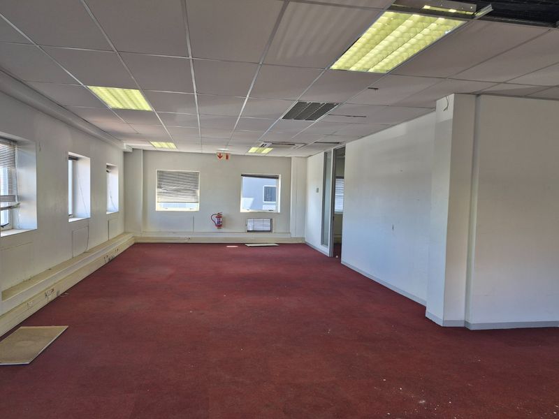 A-Grade Sunninghill Office Ready for Custom Fitout - Photo 8