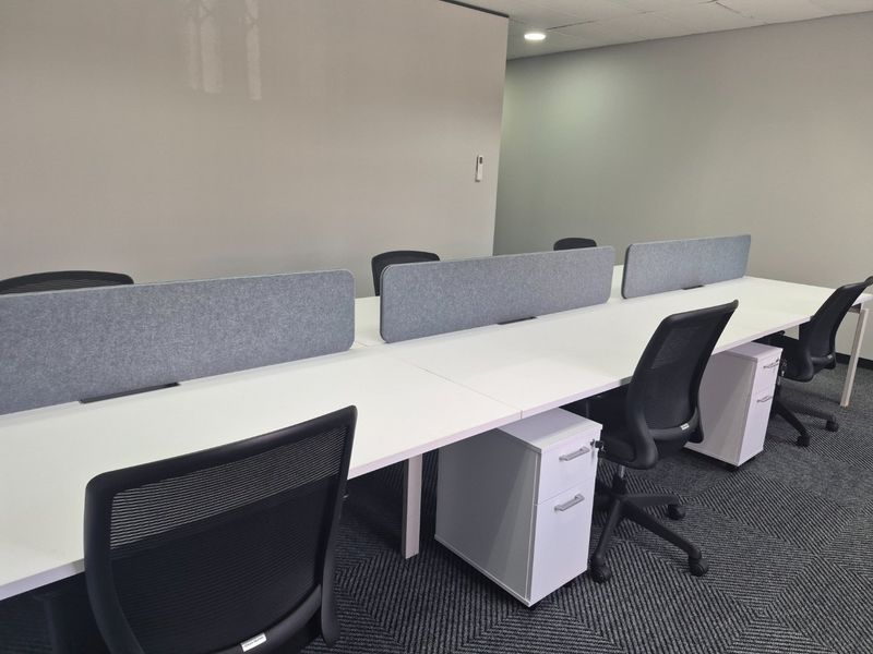 Move-In Ready Ground Floor Office Space To Let in Sunninghill - Photo 7