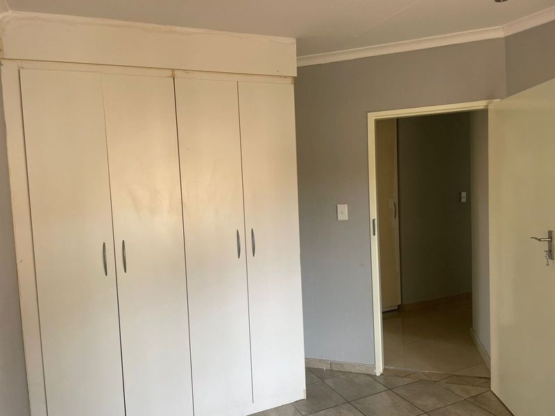 STYLISH 3 BEDROOM  IN JERICHO COMPLEX, TO RENT  24 HOURS SECURITY  - Photo 4