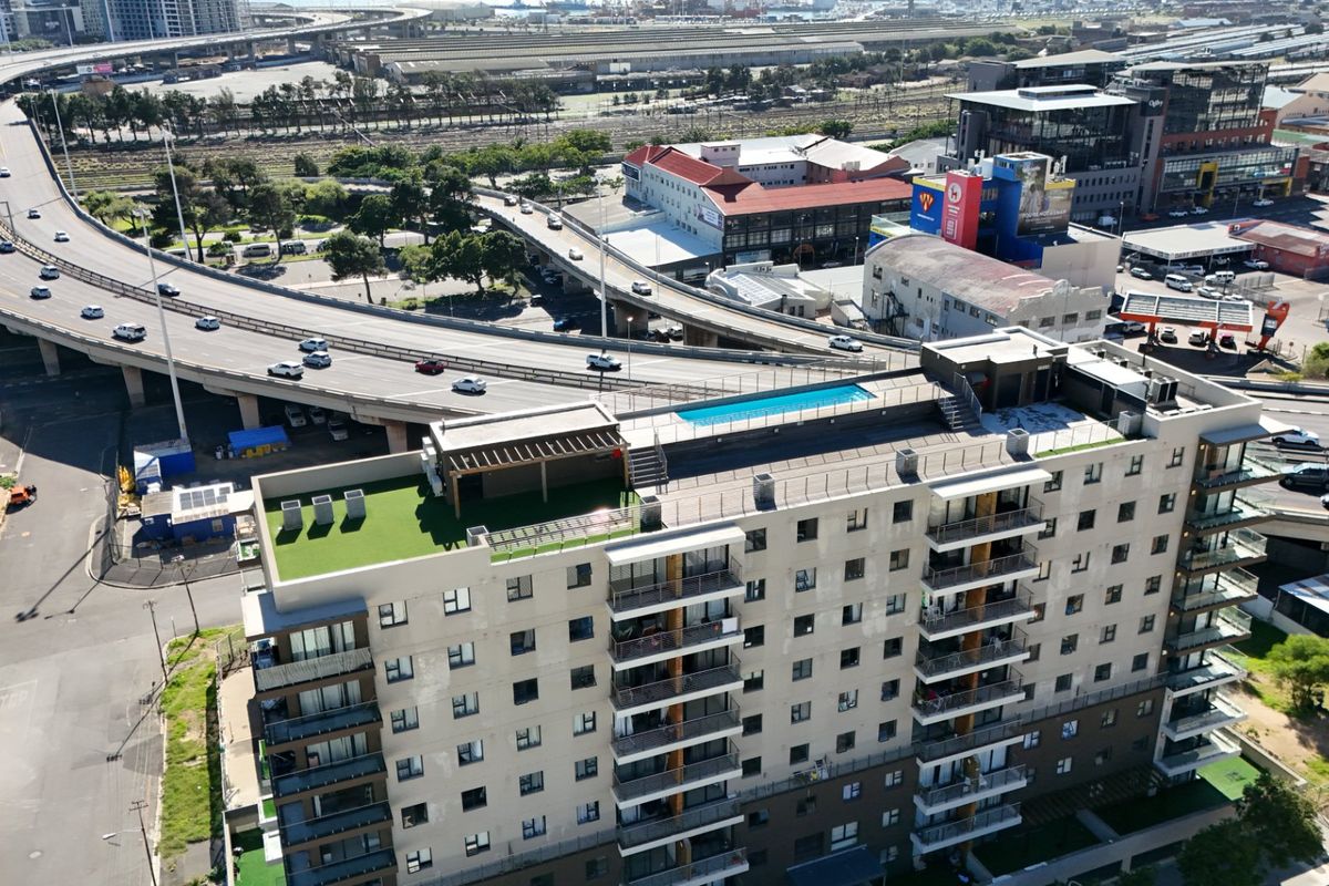 7th floor view of Table Mountain from Chapel Towers - Photo 3