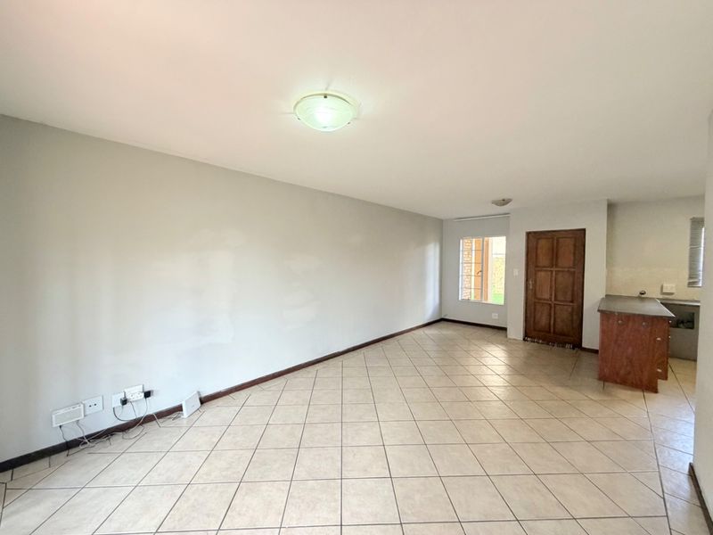 2 Bedroom 2 Bathroom Townhouse for rent - Photo 10