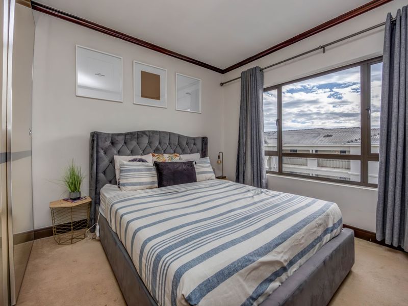 Modern 3 bedroom apartment in Craigavon. - Photo 10