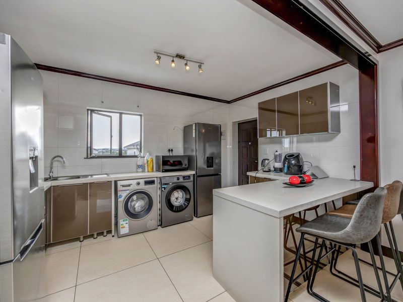 Modern 3 bedroom apartment in Craigavon. - Photo 2