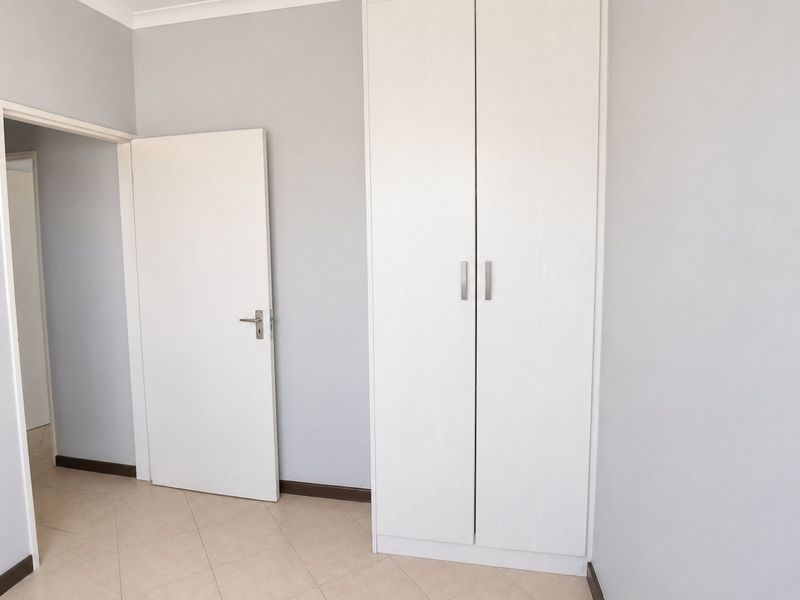2 Bed 1 bath modern duplex townhouse for sale in Noordwyk - Photo 7