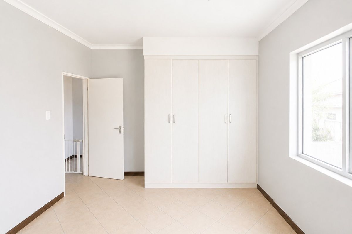 2 Bed 1 bath modern duplex townhouse for sale in Noordwyk - Photo 5