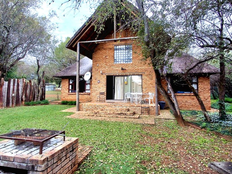 4 Homes on One Stand – Prime Vaal River Investment Opportunity - Photo 4