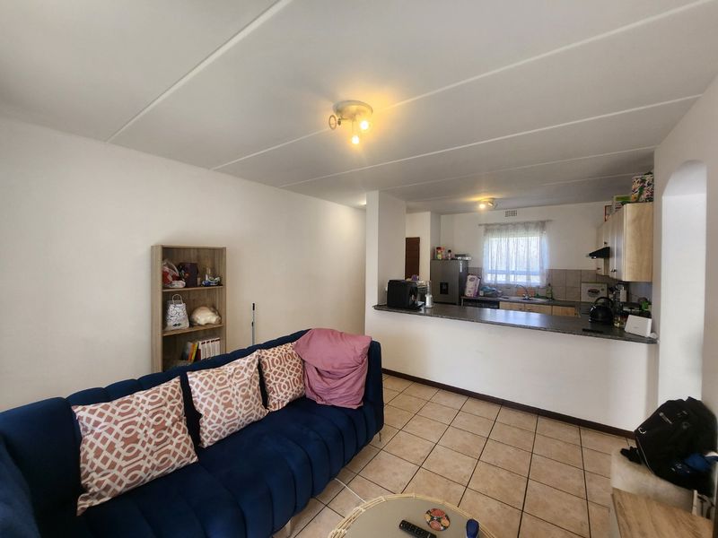 2 BEDROOM APARTMENT IN KENGIES/BROADACRES - Photo 10