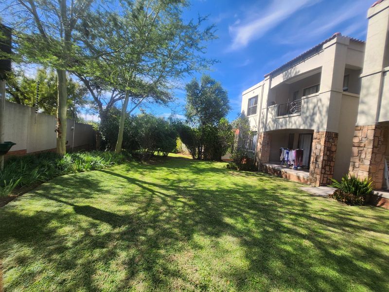 2 BEDROOM APARTMENT IN KENGIES/BROADACRES - Photo 3