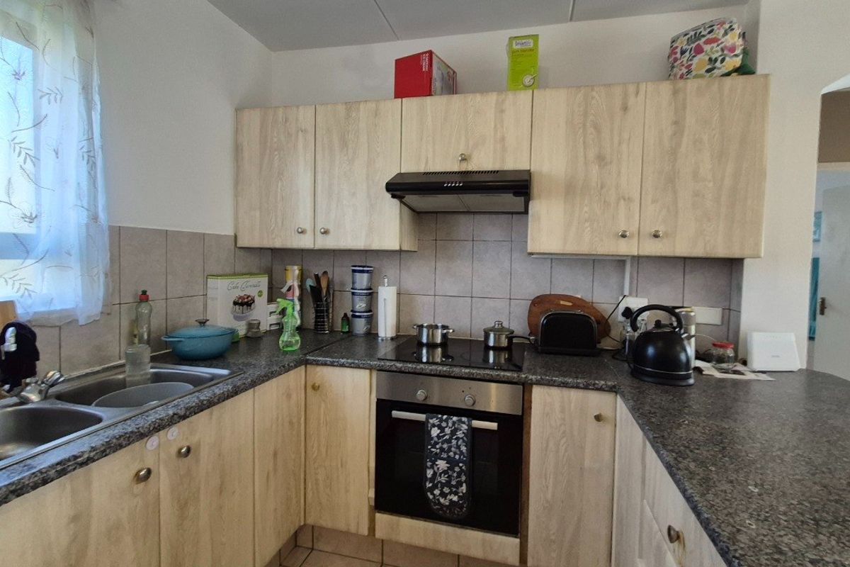 2 BEDROOM APARTMENT IN KENGIES/BROADACRES - Photo 4