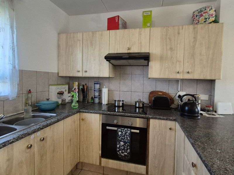 2 BEDROOM APARTMENT IN KENGIES/BROADACRES - Photo 4