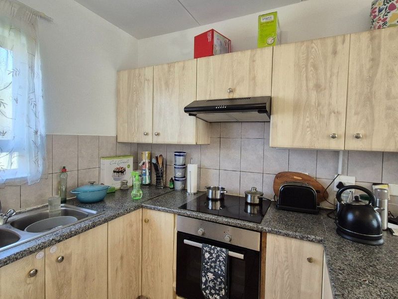 2 BEDROOM APARTMENT IN KENGIES/BROADACRES - Photo 5