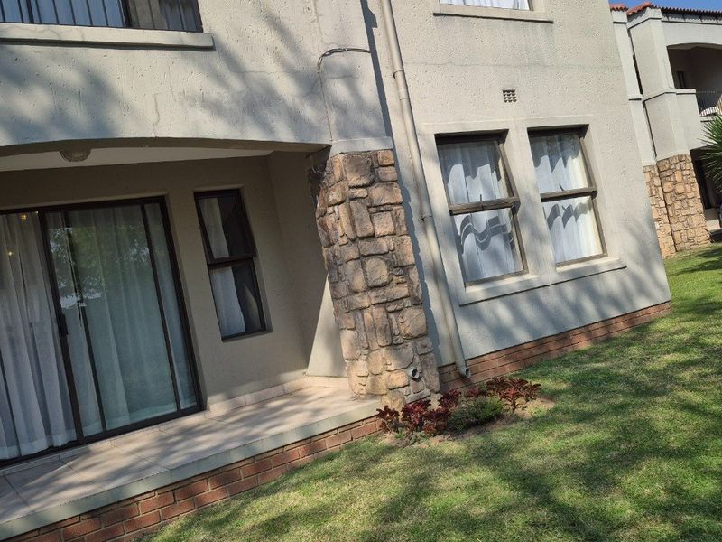 2 BEDROOM APARTMENT IN KENGIES/BROADACRES - Photo 2