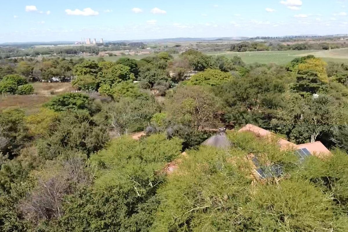 Farm for SALE:   Pristine 8.56Ha Lifestyle Estate in Vastfontein - Photo 4