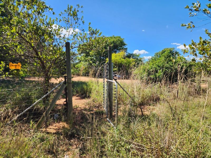 Farm for SALE:   Pristine 8.56Ha Lifestyle Estate in Vastfontein - Photo 8