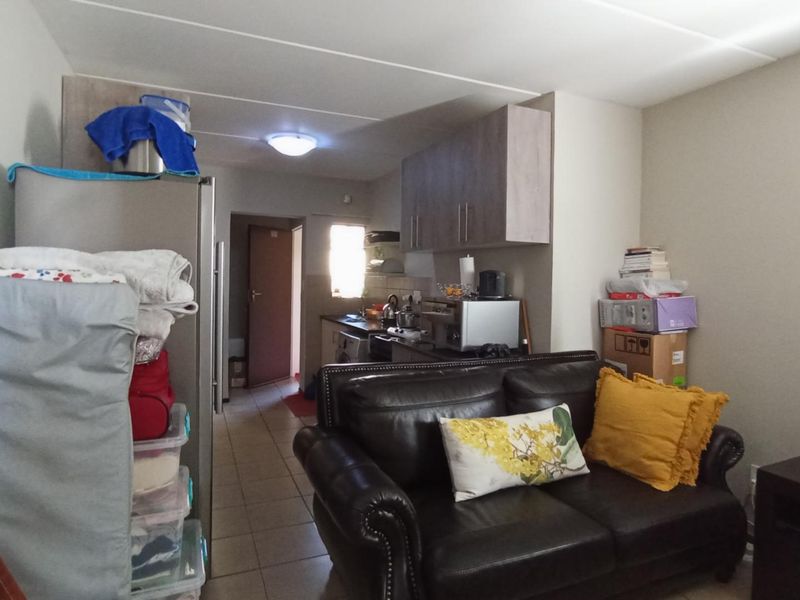 Chic 1 bed flat in Erand Gardens living bright - Photo 3