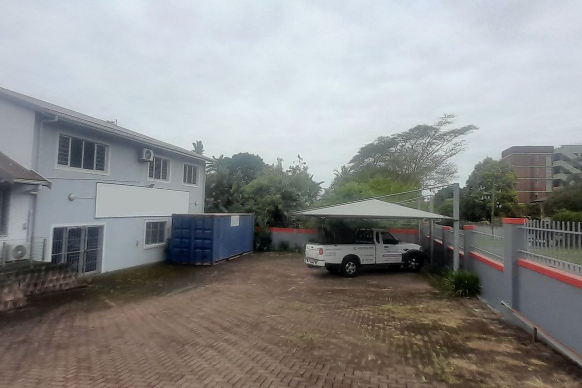 Prime Commercial Office Building For Sale - Photo 3