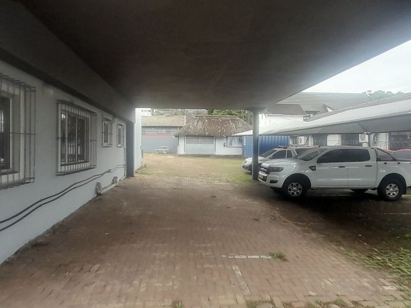 Prime Commercial Office Building For Sale - Photo 9