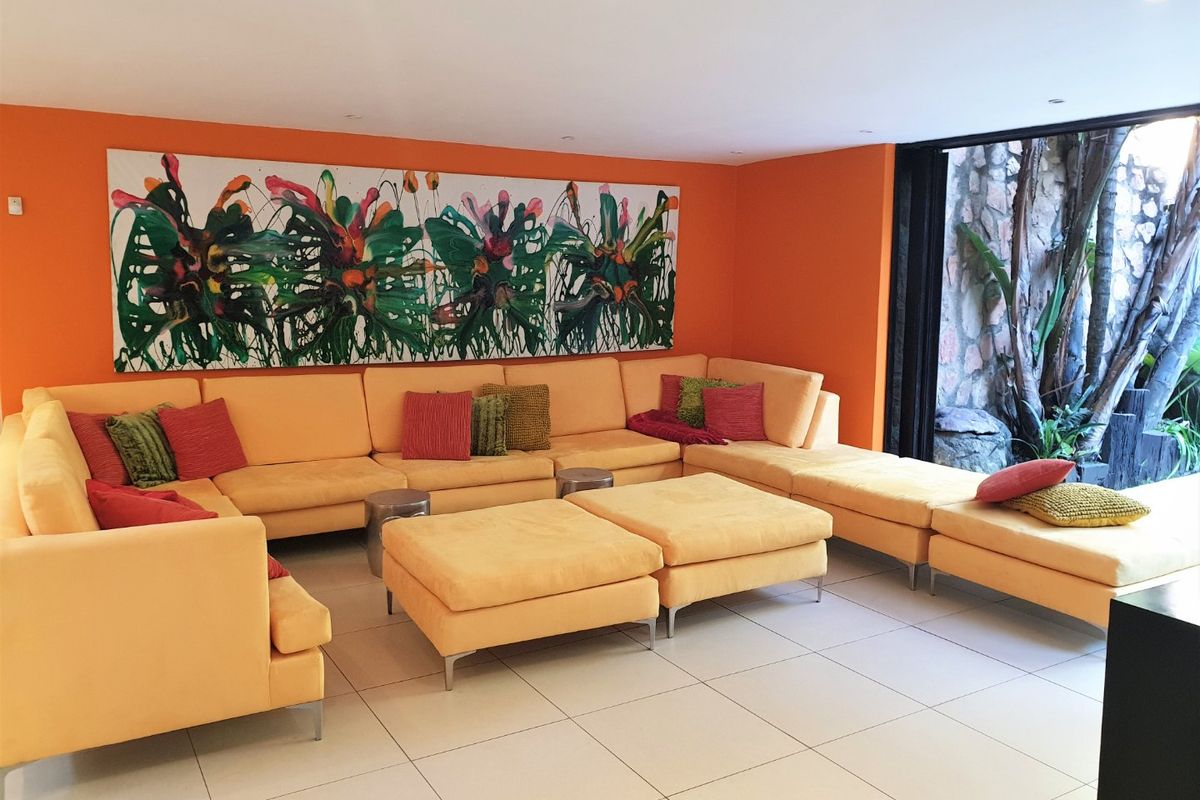 FURNISHED: Elegant 5 Bedroom home in Houghton - Photo 2