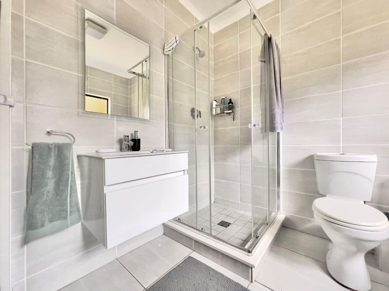 3 Bedroom 2 Bathroom apartment rent - Photo 4