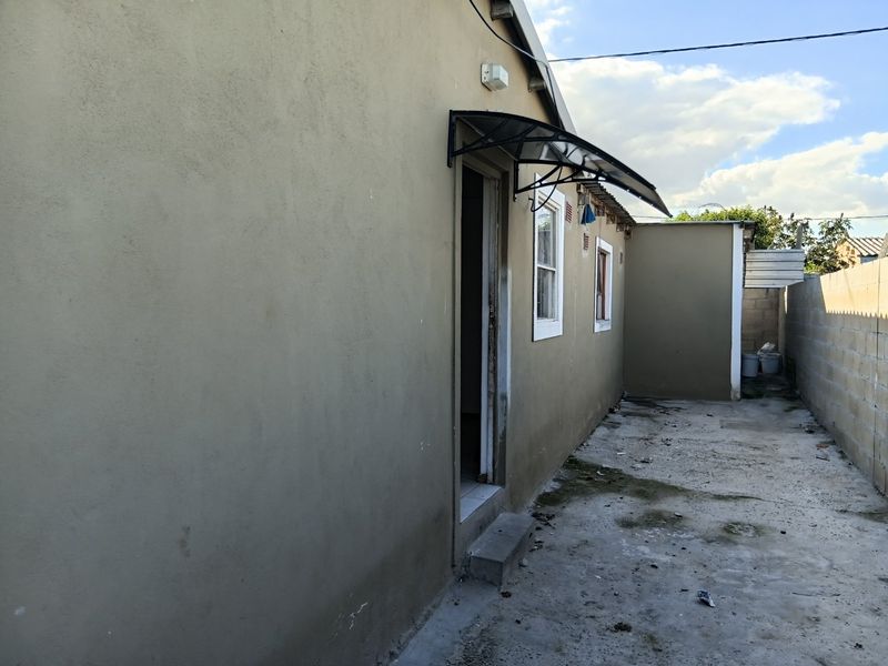 2 Bedroom house for sale in Spandau - Photo 2