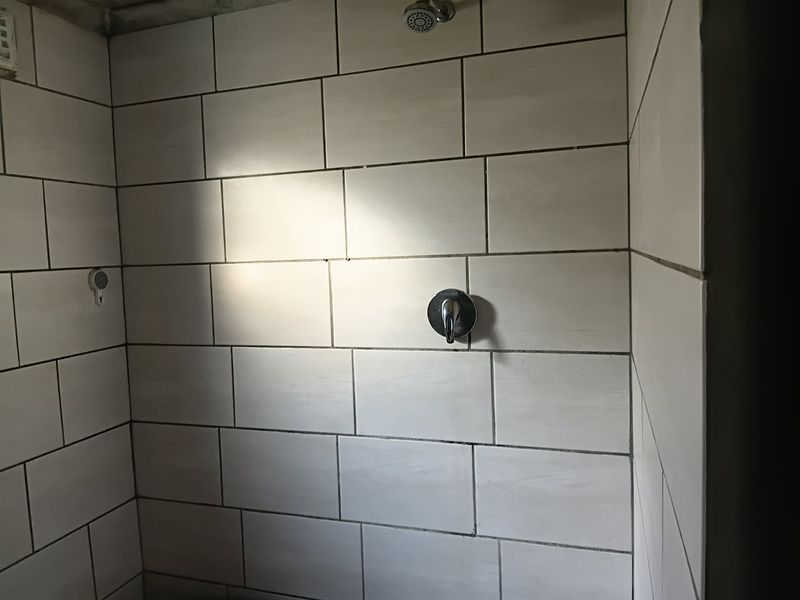 2 Bedroom house for sale in Spandau - Photo 10