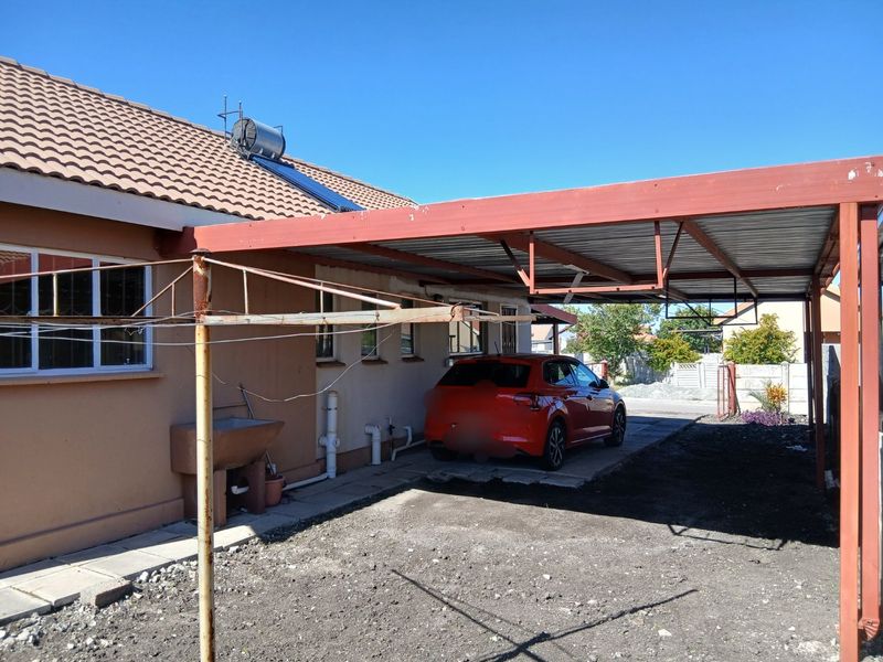 4 Bedroom Family Home for Rental in Platinum Village  - Photo 8