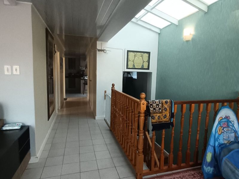 Maitland investment property/family home with flatlets and secure grounds - Photo 10