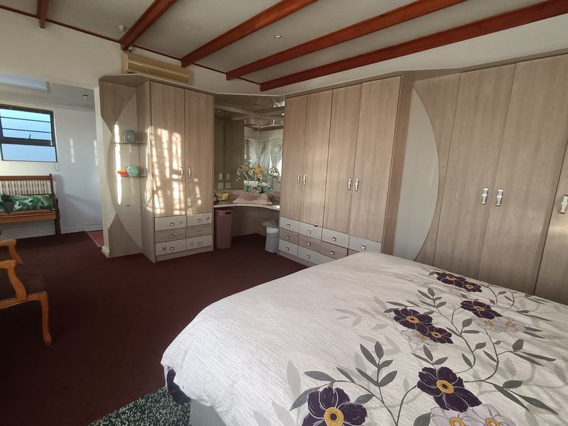 Maitland investment property/family home with flatlets and secure grounds - Photo 6