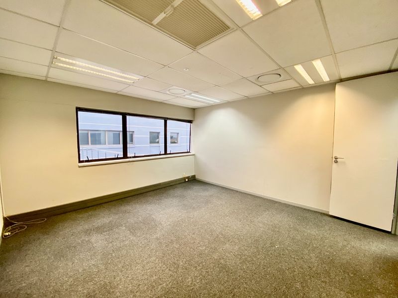 P-Grade Office Suite Available In Midrand - Photo 7