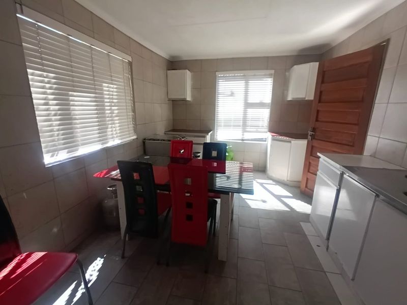 1 Bedroom Garden Flat to Rent in Cullinan | Secure Parking & Water Included - Photo 8