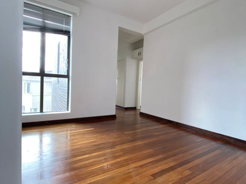 Spacious two bedroom apartment with Sea views - Photo 5