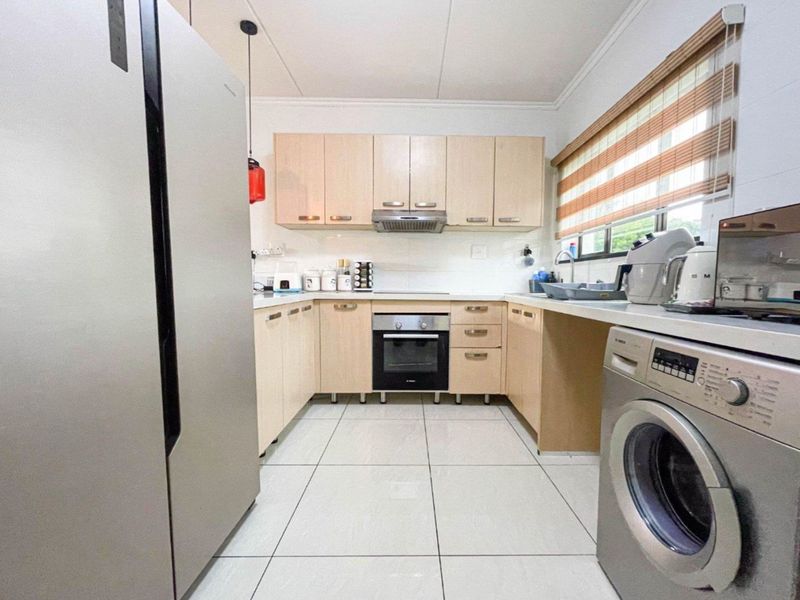 2 Bed 2 Bath For sale! - Photo 3