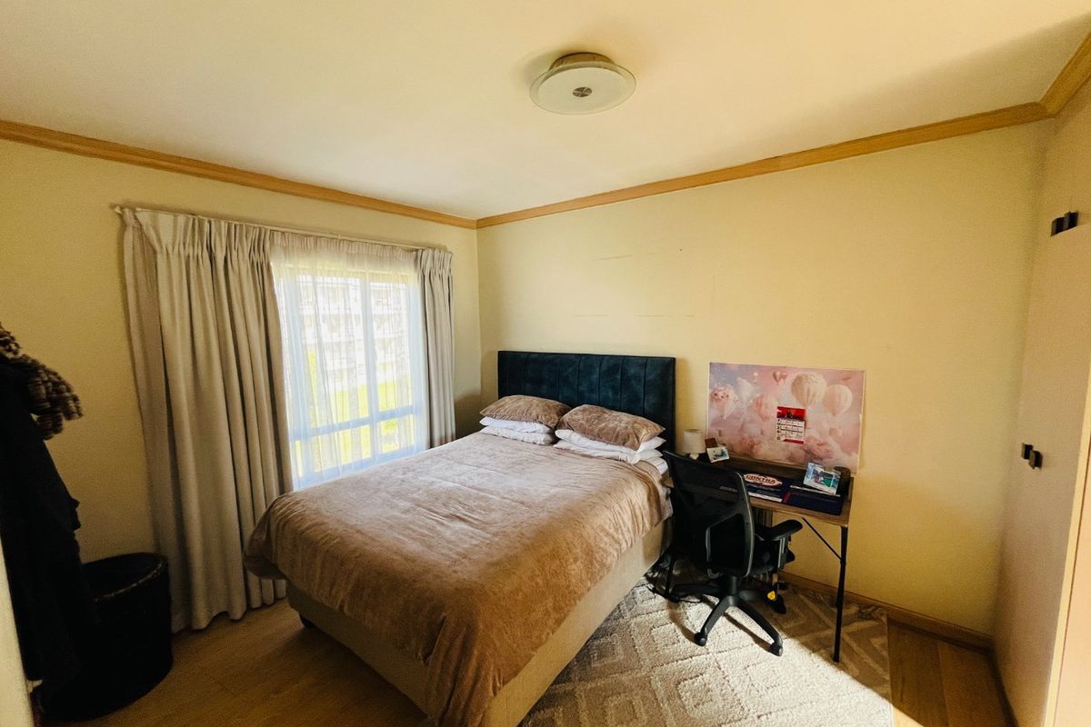 Two bedroom And two bathroom apartment  for rent in Midrand Call  us Now!! - Photo 4